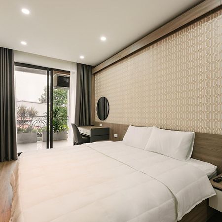 Delapong Hotel And Apartment Ha Noi Hanoi Exteriör bild