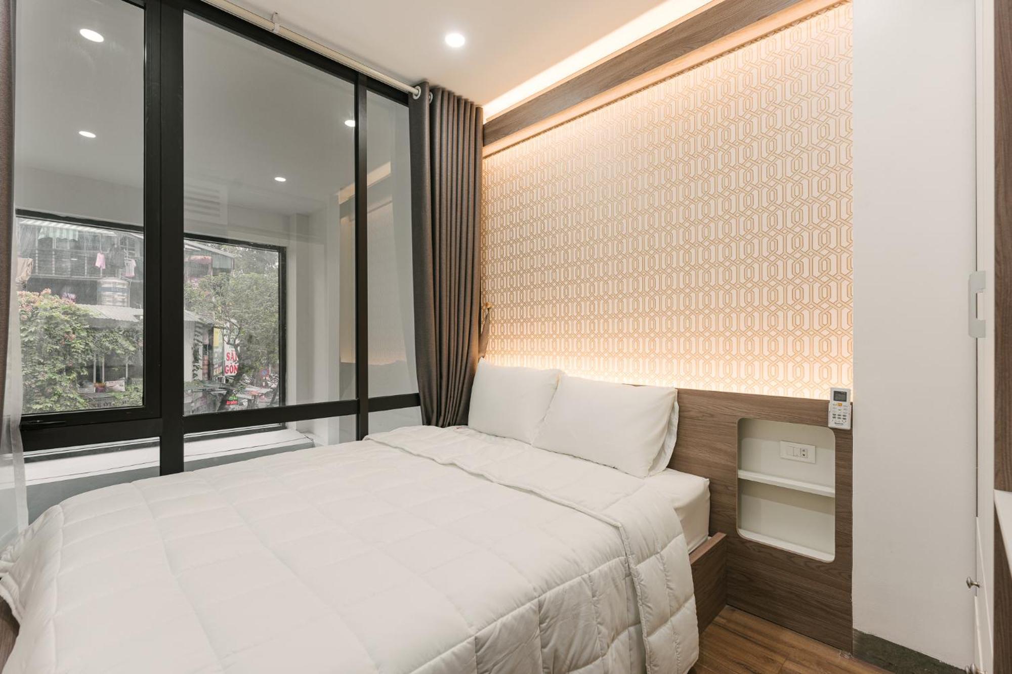 Delapong Hotel And Apartment Ha Noi Hanoi Exteriör bild